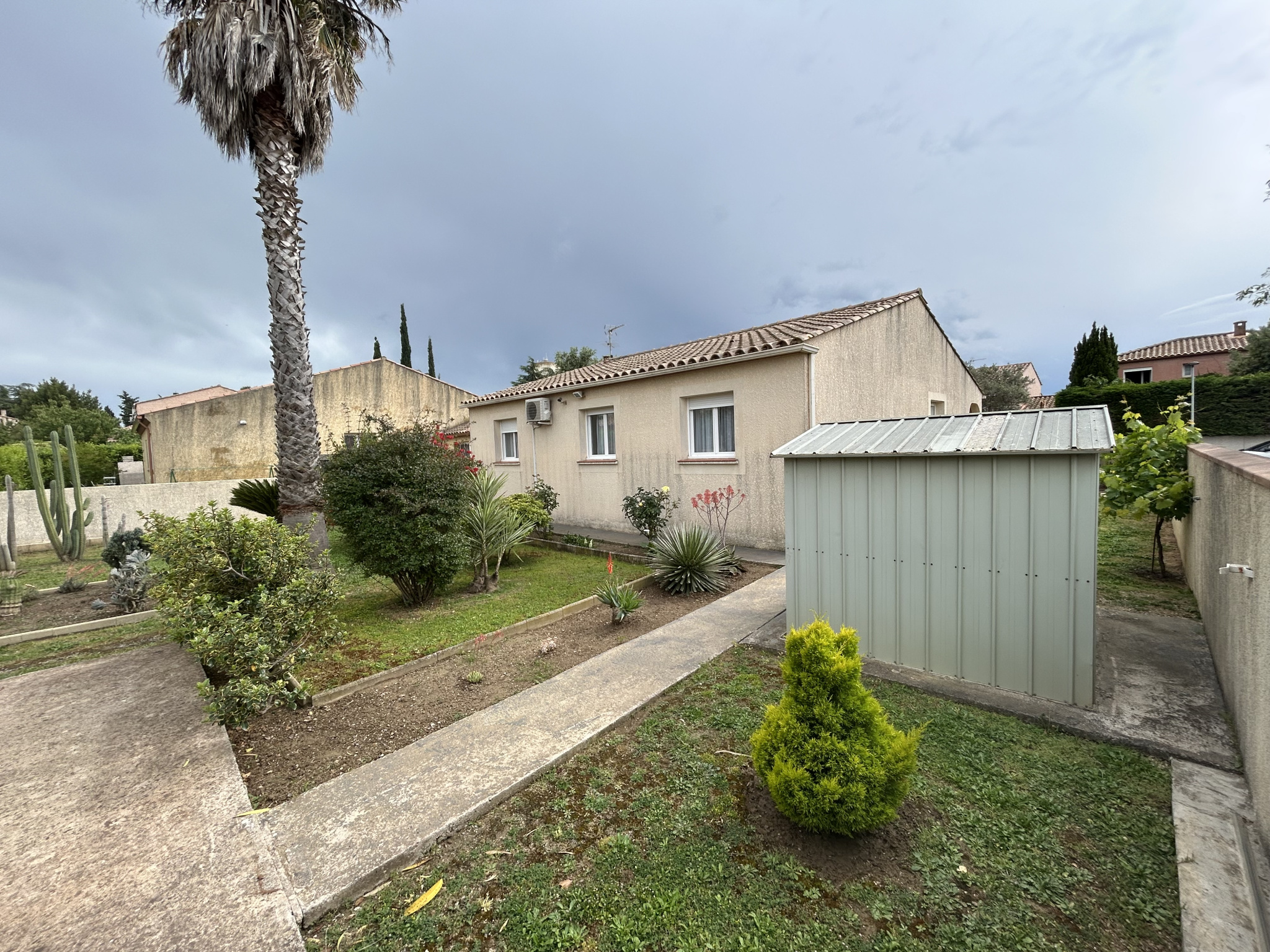 En exclusivité villa plain pied au centre de poussan sur parcelle de 600 m2